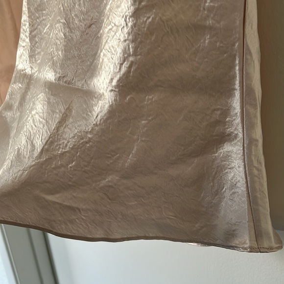Aritzia Babaton crème satin midi skirt size 14/L/XL NWT - Picture 5 of 7